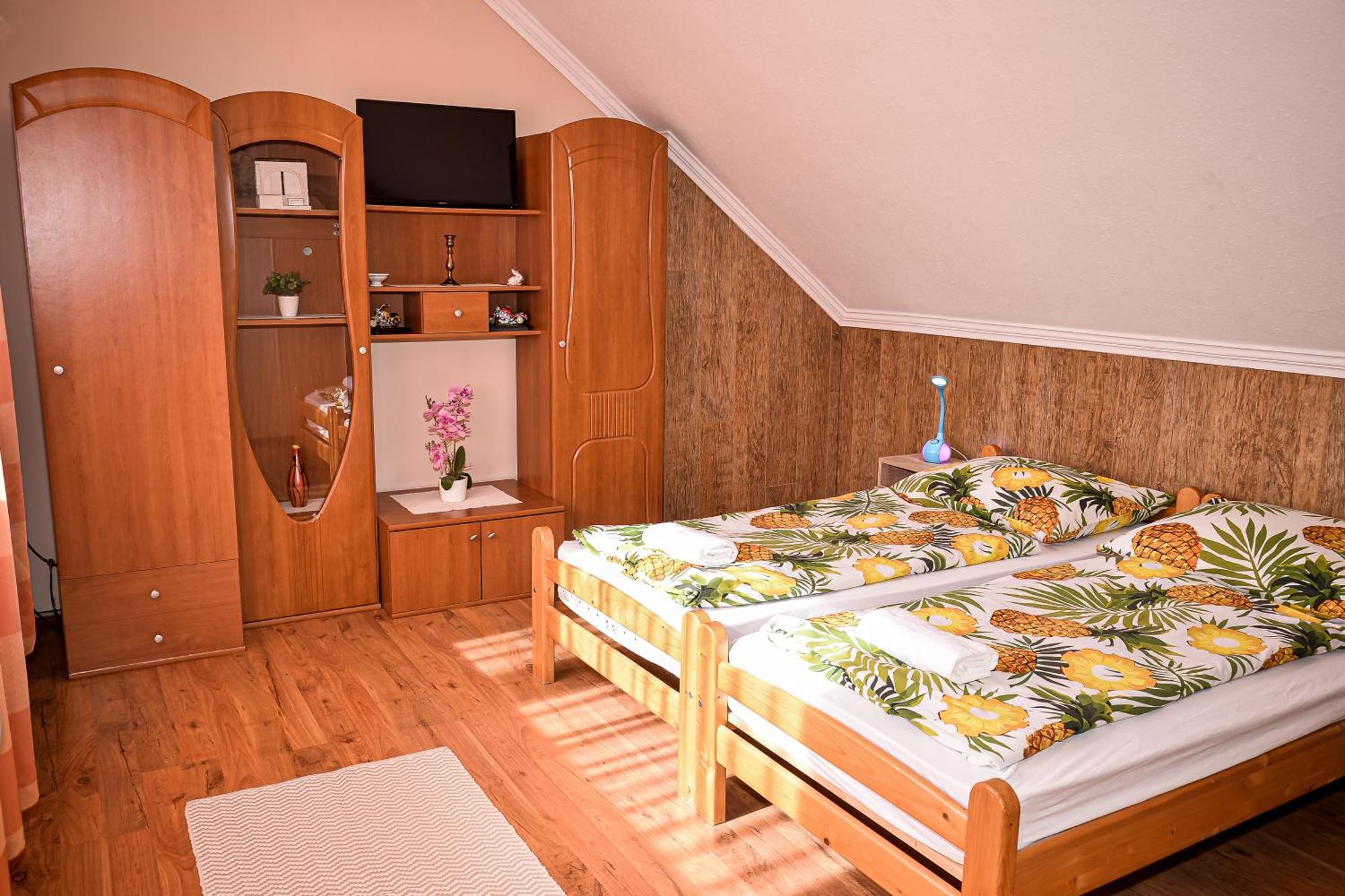 Hajnal Apartman Hajdúszoboszló Exterior foto